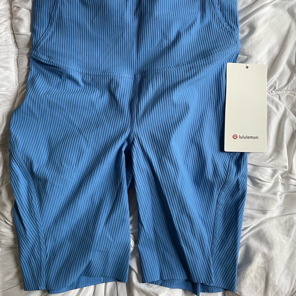 Lululemon biker shorts. *BRAND NEW*
